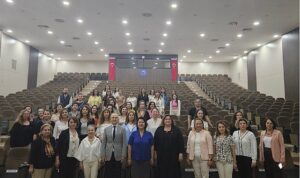 Akademik Panel: Yayın Sürecinde Başarı İçin İpuçları ve Stratejiler