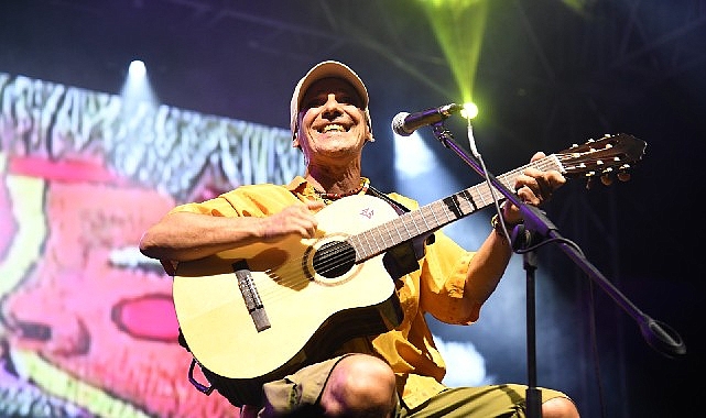 Kadıköy’de Manu Chao rüzgarı esti