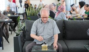 Yaşlı Yaşam Merkezi’nde Aşure İkramı