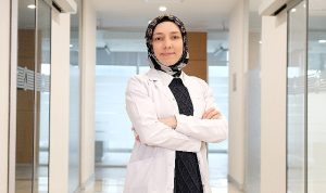 Hekim Tavsiyesi Olmadan Gargara Kullanılmamalı… Uzun Süreli Kullanımı Tat Kaybına Neden Olabilir