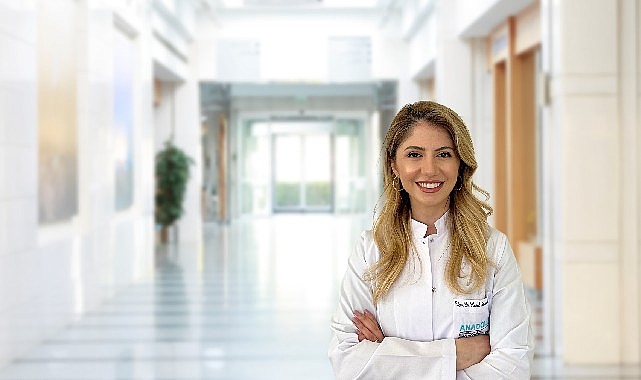 Kalıcı Oje Güvenilir Merkezlerde Yaptırılmalı