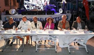 Mürsel İncir Şenliği’nde Buluştu