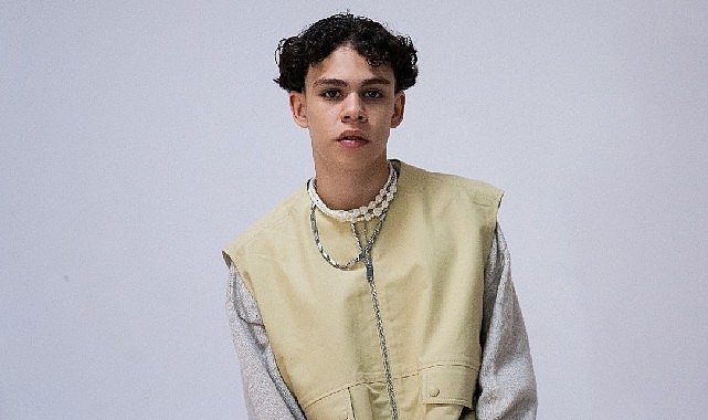 Alper Erözer’in Yeni Şarkısı “Yalan Hikaye” Dinleyicilerle Buluştu!