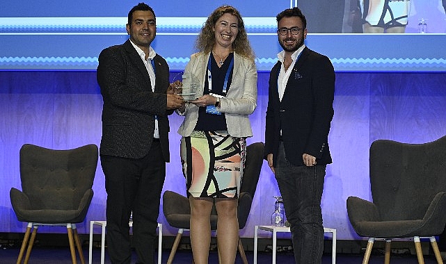 2023 Enterprise Europe Network Ödülü’nü yenilikçi çözümleri ile öne çıkan Türk Enerji Depolama ve Dönüşüm Sistemleri Şirketi Bataryasan kazandı.