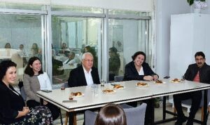 Başkan Selvitopu KARBEM öğretmenlerinin gününü kutladı