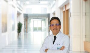 Obeziteye karşı ameliyatsız yöntem: Mide balonu