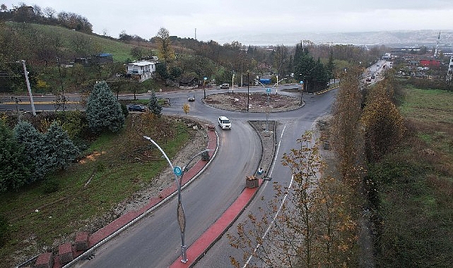 Başiskele’deki yeni kavşakla trafiğe düzen geldi