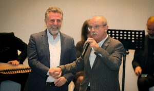 Bayraklı’nın muhtarları Başkan Sandal’ın yanında “Biz büyük bir aileyiz”