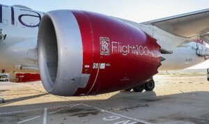 Rolls-Royce Trent 1000 motorları %100 Sürdürülebilir Havacılık Yakıtı kullanılarak gerçekleştirilen uçuşa güç verdi