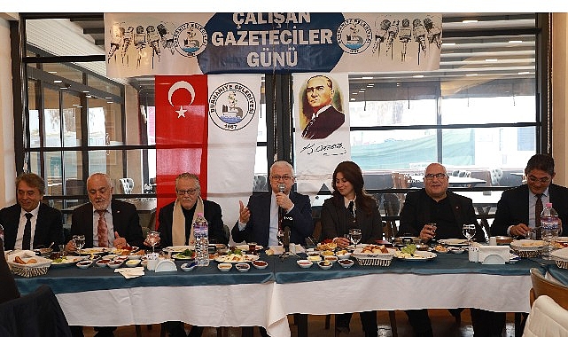 Başkan Deveciler gazeteciler ile 10 ocak’ı kutladı