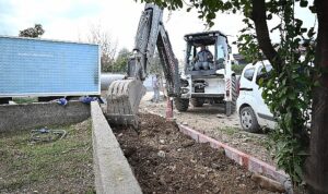 Yeni Mahalle’de kaldırım çalışmaları
