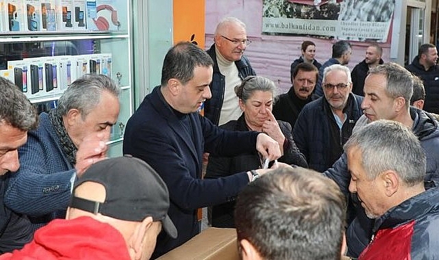 Çetinkaya, ‘Simit Dolması’ dağıttı