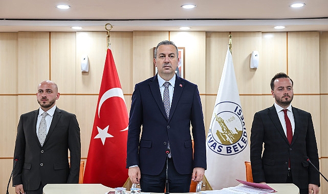 Sivas Belediyesi 2024-2029 dönemi ilk meclis toplantısı Belediye Başkan Dr. Adem Uzun’un yönetiminde gerçekleştirildi