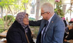 Anneler Günü Kutlamaları Burhaniye’de!