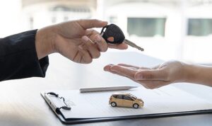 Araba Kiralamak mı Satın Almak mı Daha Avantajlı?