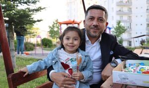 Başkan Arı, Mahalle Ziyaretinde Vatandaşların Taleplerini Dinledi