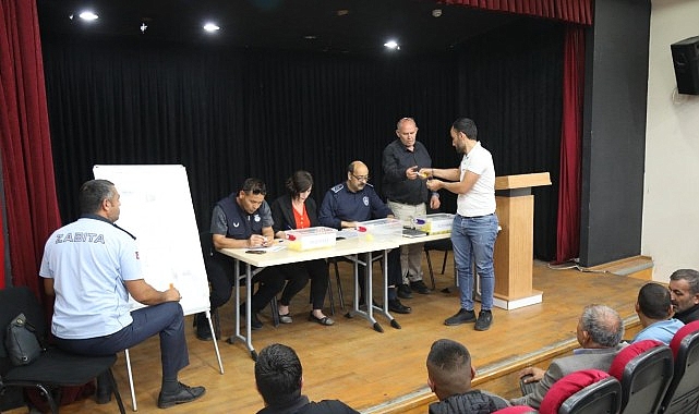 Bayraklı Belediyesi Kurban Pazarı Hazırlıklarını Tamamladı