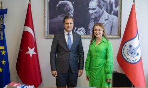 CHP’li Deniz Yücel, Başkan Nilüfer Çınarlı Mutlu’yu Ziyaret Etti