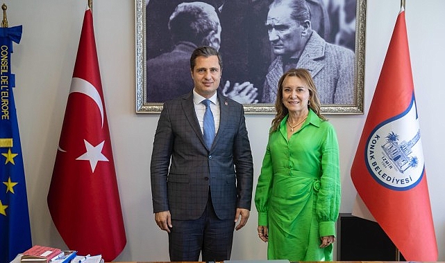 CHP’li Deniz Yücel, Başkan Nilüfer Çınarlı Mutlu’yu Ziyaret Etti