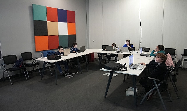 Çocuklar İçin Kodlama Takımı Atölyesi