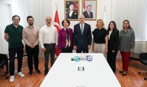 Ege Üniversitesi’nden İnovatif Bir Çalışma: Diz Protezi Enfeksiyonu Projesi