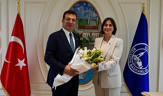 İmamoğlu, Üsküdar Belediye Başkanı Dedetaş’ı Tebrik Etti