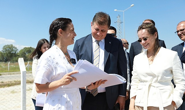 İzmir Büyükşehir Belediye Başkanı Efes Selçuk’ta İncelemelerde Bulundu