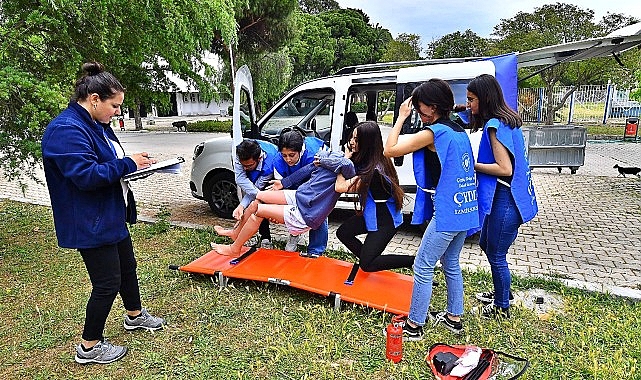 İzmir Büyükşehir Belediyesi İlk Yardım Uygulama Turnuvası
