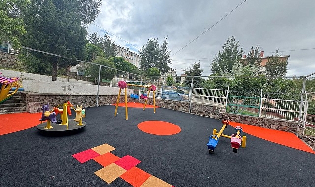 İzmir’de Park ve Spor Alanlarına Yönelik Yenileme Çalışmaları