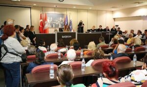 Karşıyaka Belediye Başkanı Vatandaş Buluşması Toplantısı