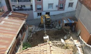 Kemalpaşa’da Yıkım Çalışmaları Devam Ediyor