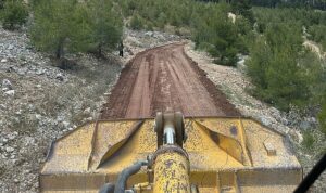 Kemer Belediyesi Yol ve Kaldırım Tamirat Çalışmaları