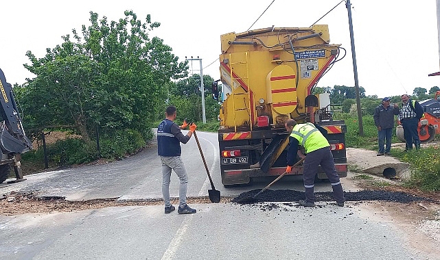Kocaeli Büyükşehir Belediyesi Yol Bakım Timi ile Yolların Kalitesi Artıyor