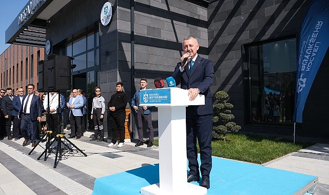 Kocaeli Büyükşehir Belediyesi’nden Anlamlı Hediye