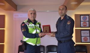 Mimar Mithat-Büyükdalgıç İlkokulu’nda Trafik ve İlkyardım Haftası Etkinliği