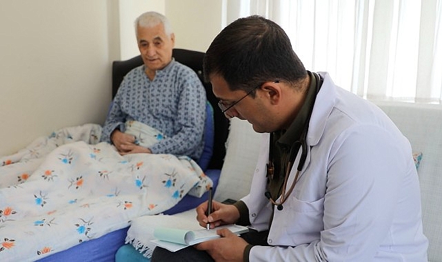 Muğla Büyükşehir Belediyesi Evde Bakım Hizmetlerinde Reçete Yazma Hizmeti Başladı