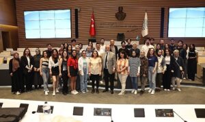 Nilüfer Belediyesi Üniversite Öğrencilerine İlham Vermeye Devam Ediyor