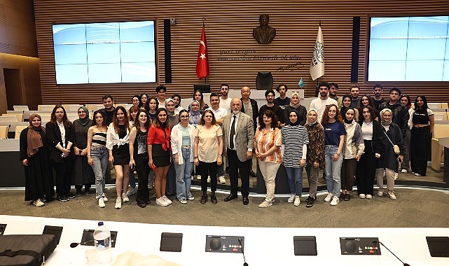 Nilüfer Belediyesi Üniversite Öğrencilerine İlham Vermeye Devam Ediyor