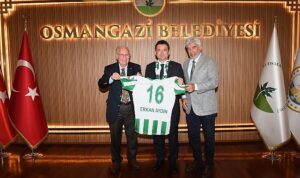 Osmangazi Belediye Başkanı Erkan Aydın, Bursaspor Yöneticilerini Ağırladı