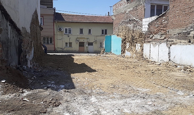 Osmangazi Belediyesi Metruk Binalarla Mücadele Ediyor