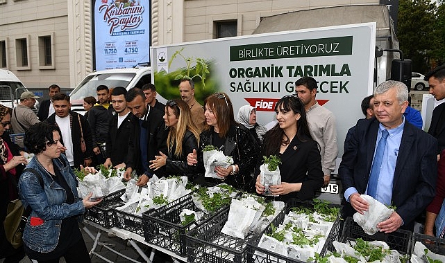 Osmangazi Belediyesi Ücretsiz Fide Dağıtımı