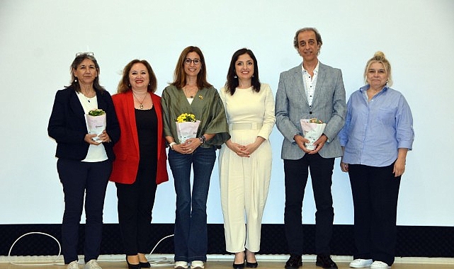 Otizm Farkındalığı Etkinliği: Konuşmalar ve Sunumlar