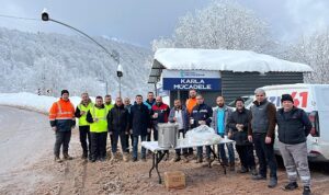 Büyükşehir, 2.321 personel ve 623 araç-iş makinesiyle kara geçit vermedi; Büyükşehir’in karla sınavına tam not