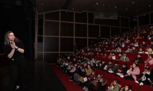 Hümeyra Koçer Köylü, çocuklarla dostluğu konuştu