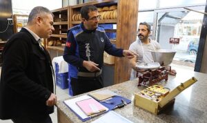 Kartepe’de Hamur Terazileri Denetimden Geçirildi