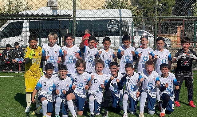 Kemer Belediyespor U11 takımı  3 puanı 3 golle aldı