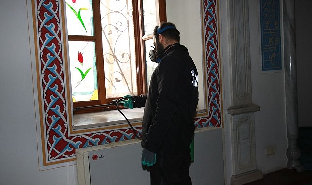 Kocaeli’de ibadethaneler ilaçlanıyor