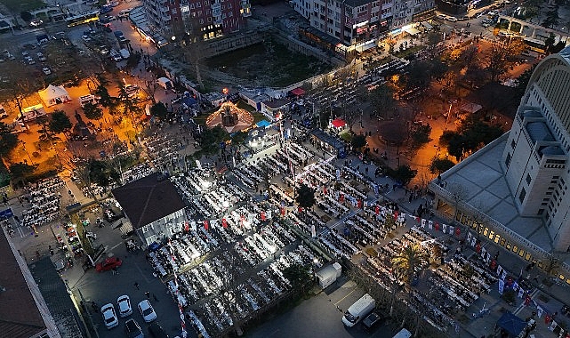 Avcılar’da Kadir Gecesi’nde Büyük İftar Buluşması
