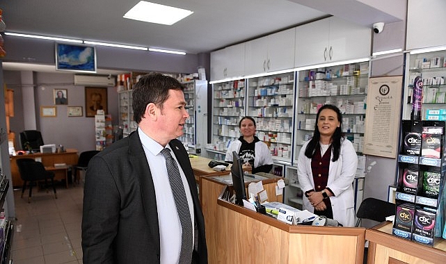 Başkan Aydın ilçeyi mahalle mahalle geziyor