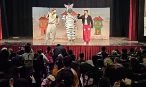 Gölcük Belediyesi tarafından geleneksel hale getirilen Ramazan Ayı Çocuk Şenliği, çocuklara eğlence dolu anlar yaşatıyor.